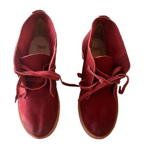 Beek Two Birds Bunting Chukka Booties